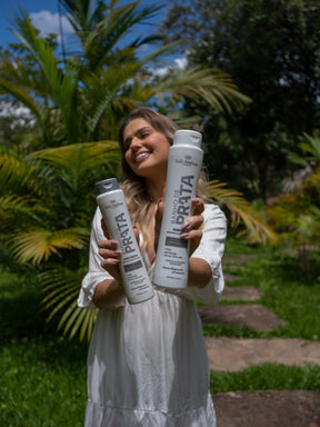 Kit Banho de Prata Shampoo Condicionador Máscara 500 ml - Belle Nathuss